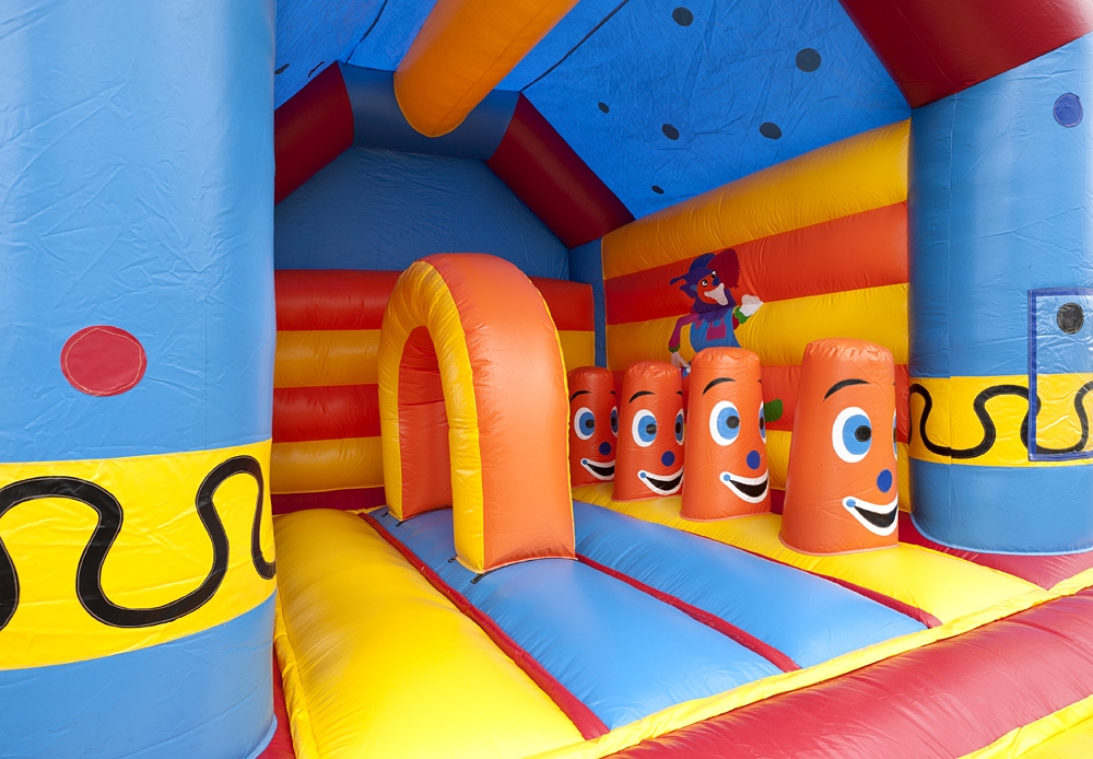 Springkasteel: Multifun Clown met slide